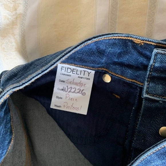 Fidelity Pixie Protocol Skinny Jeans size 26 - Picture 5 of 7